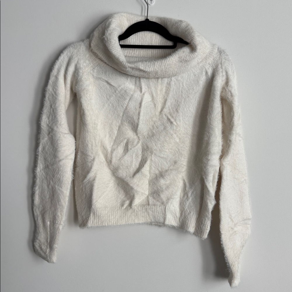 Fashion Union Cream Women's Sweater Size 2